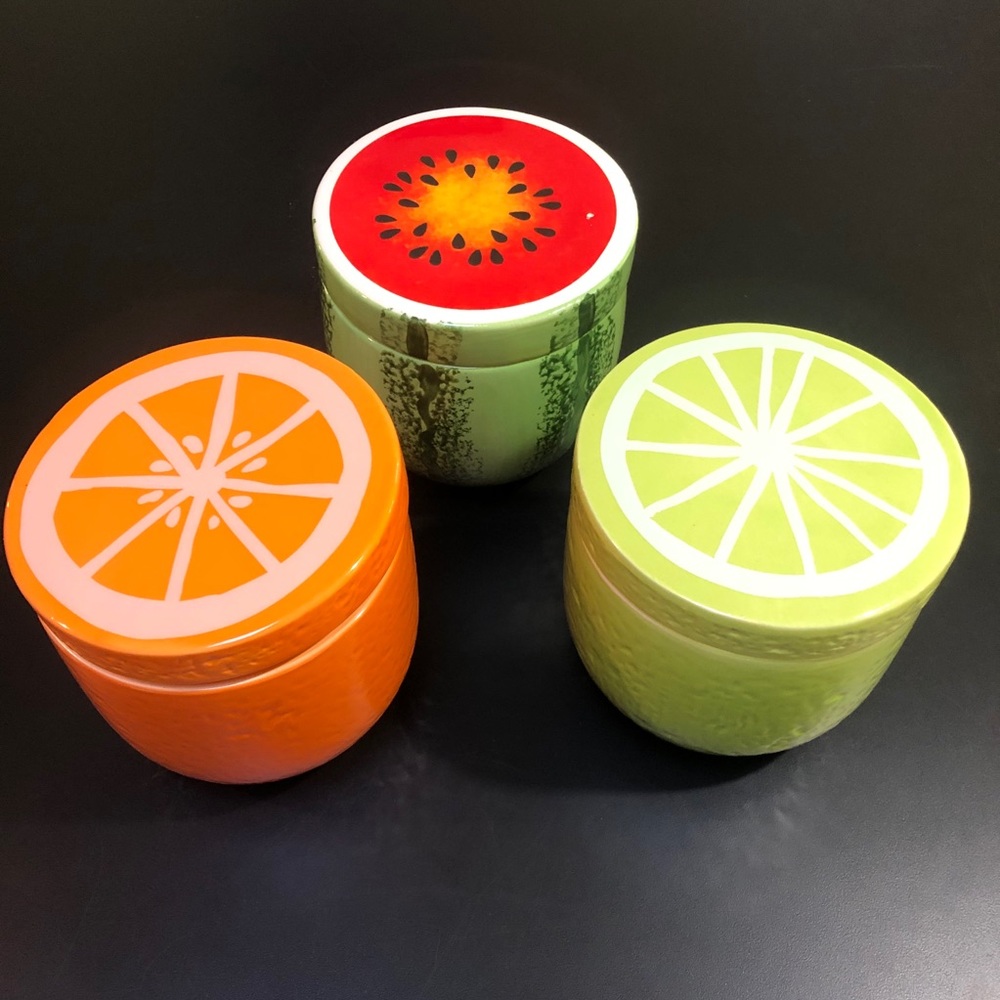 Set of 3 fruit design ceramic containers